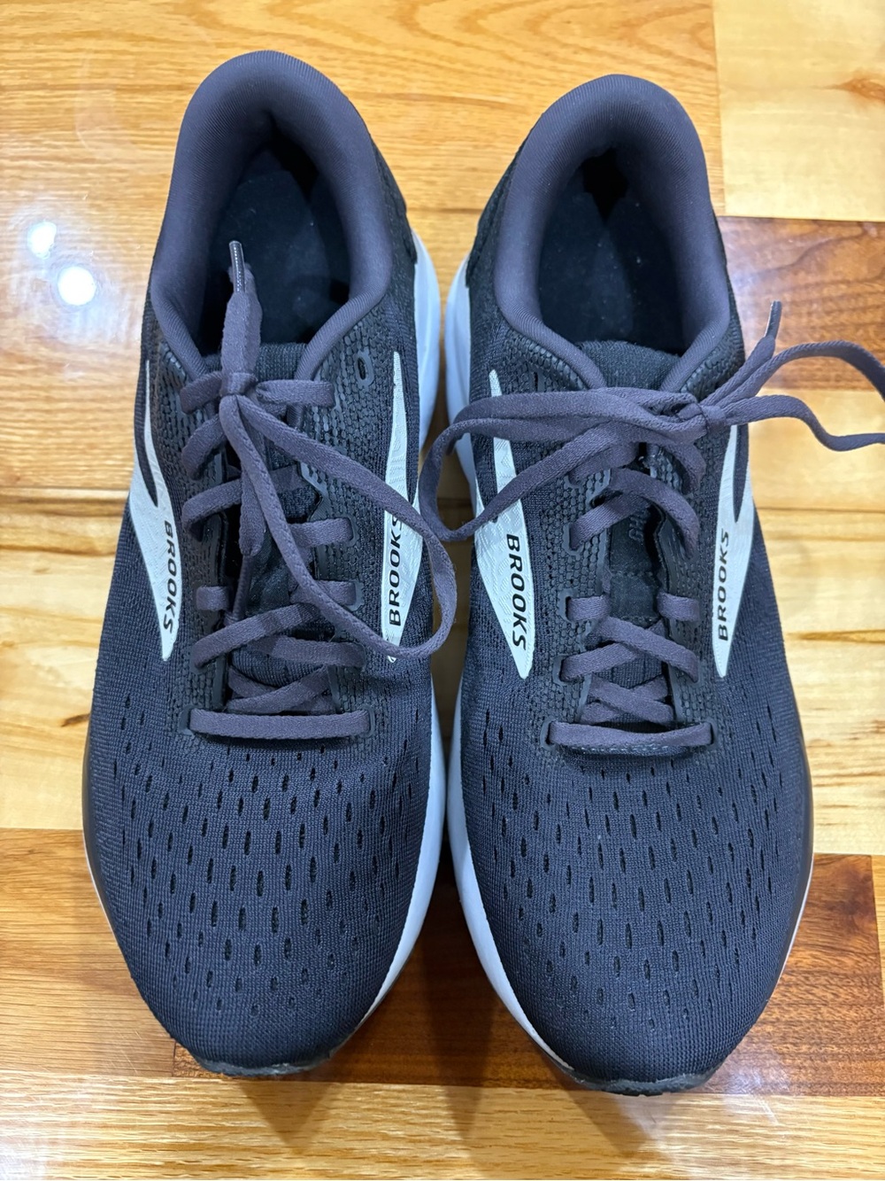 Brooks Women’s Ghost 16 Athletic Running Shoes - Black/Gray - size 10